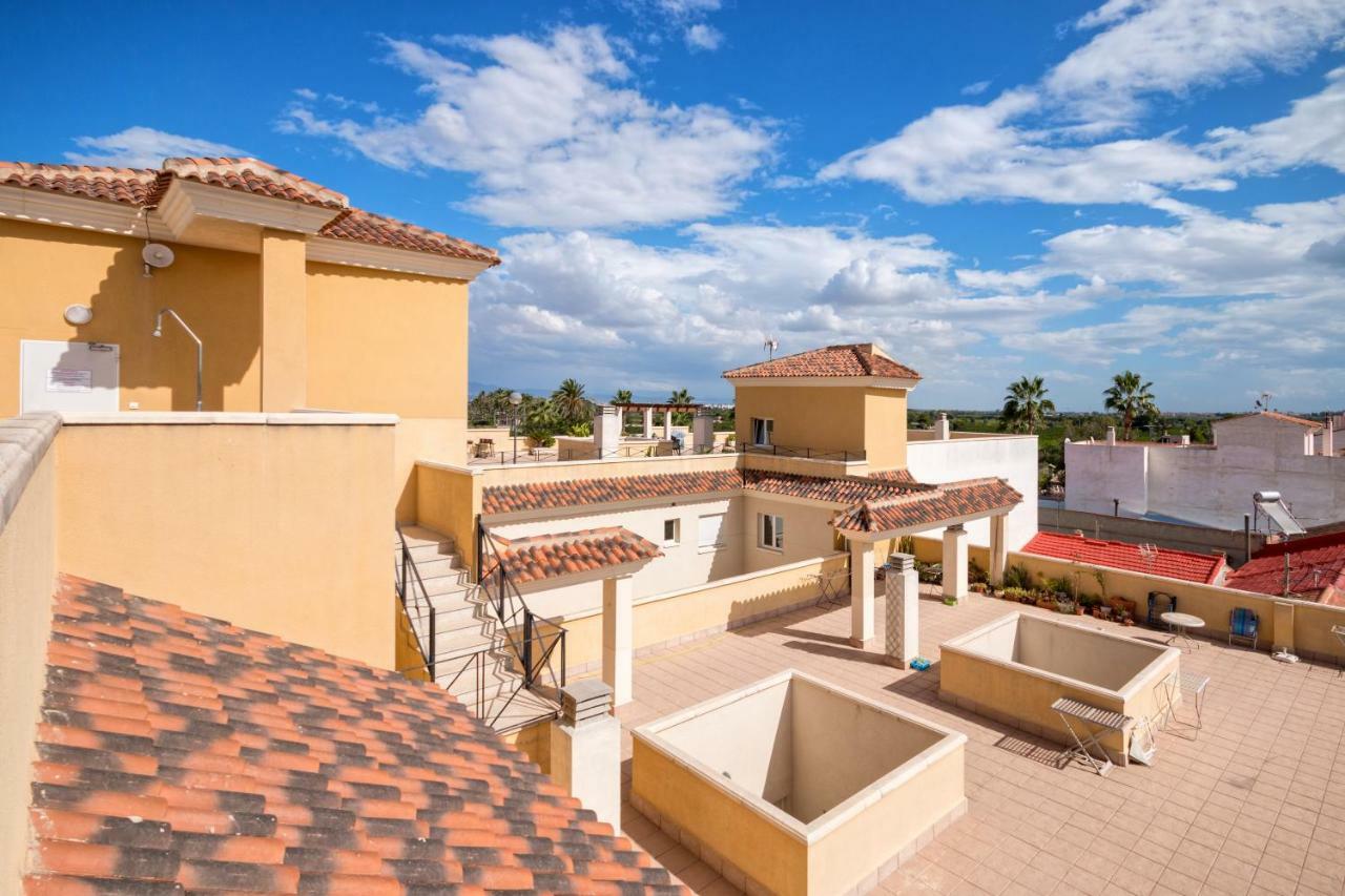 Residential Jardin Del Pintor - La Casa Amarilla Διαμέρισμα Jacarilla Εξωτερικό φωτογραφία