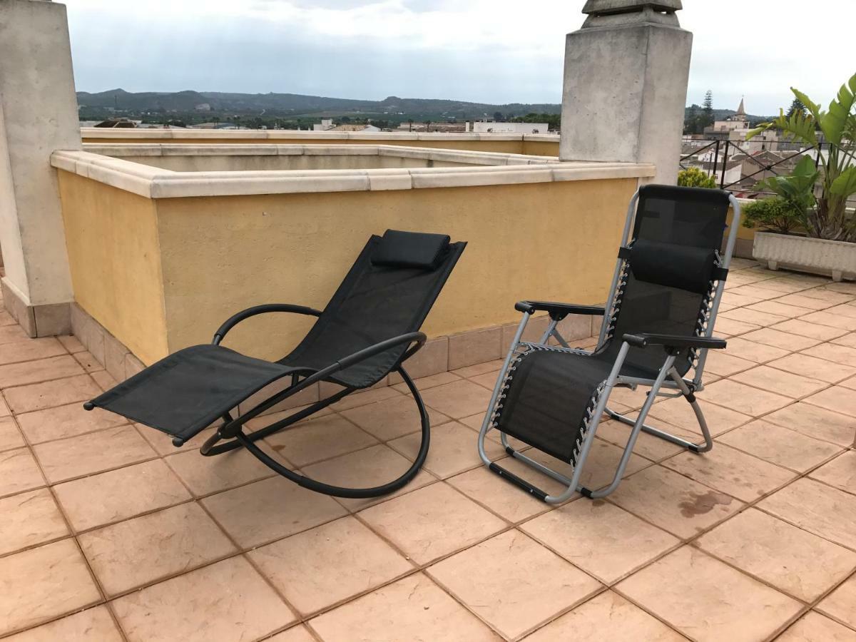 Residential Jardin Del Pintor - La Casa Amarilla Διαμέρισμα Jacarilla Εξωτερικό φωτογραφία